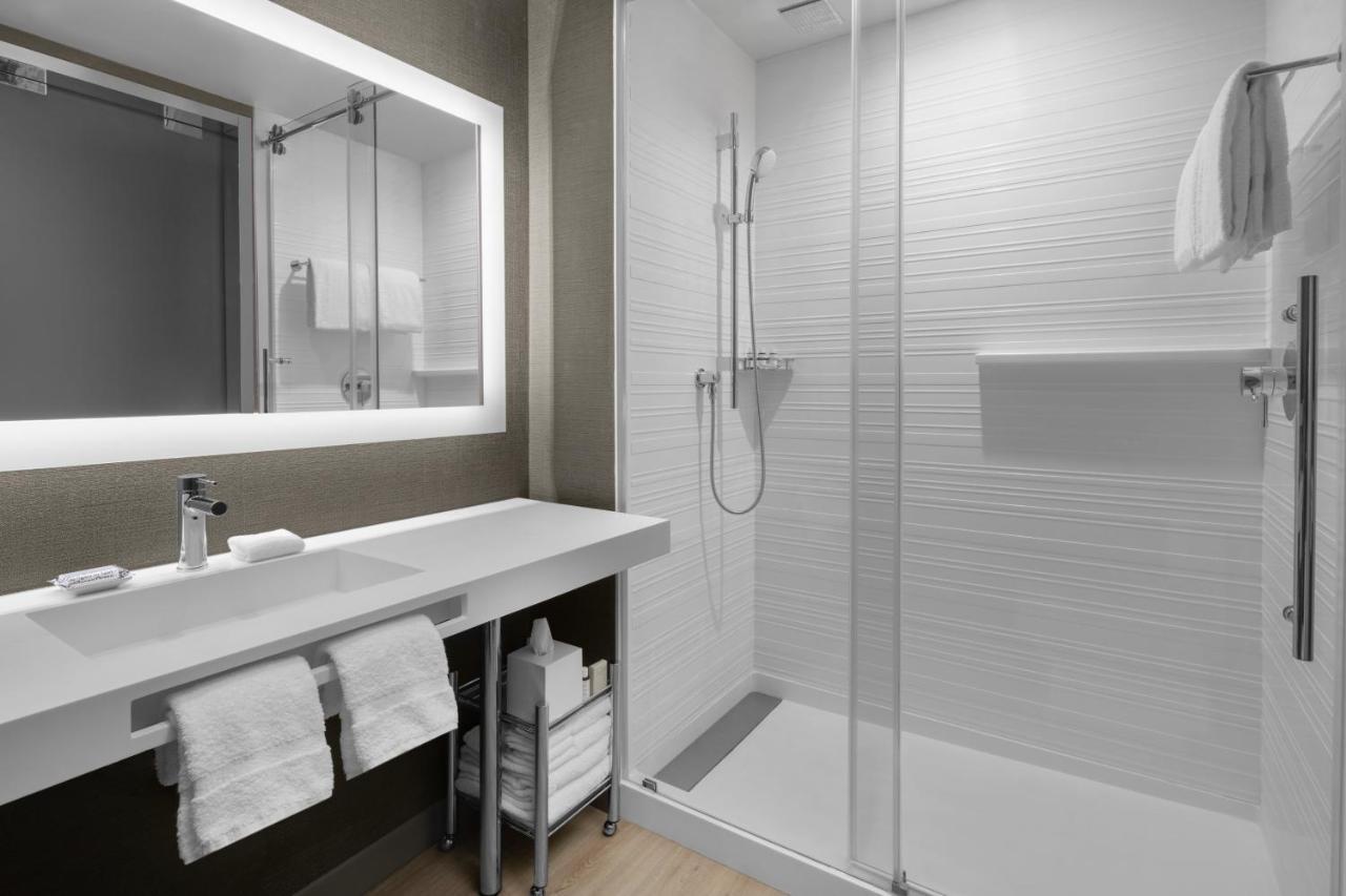 Ac Hotel By Marriott Miami Dadeland Glenvar Heights Exterior foto